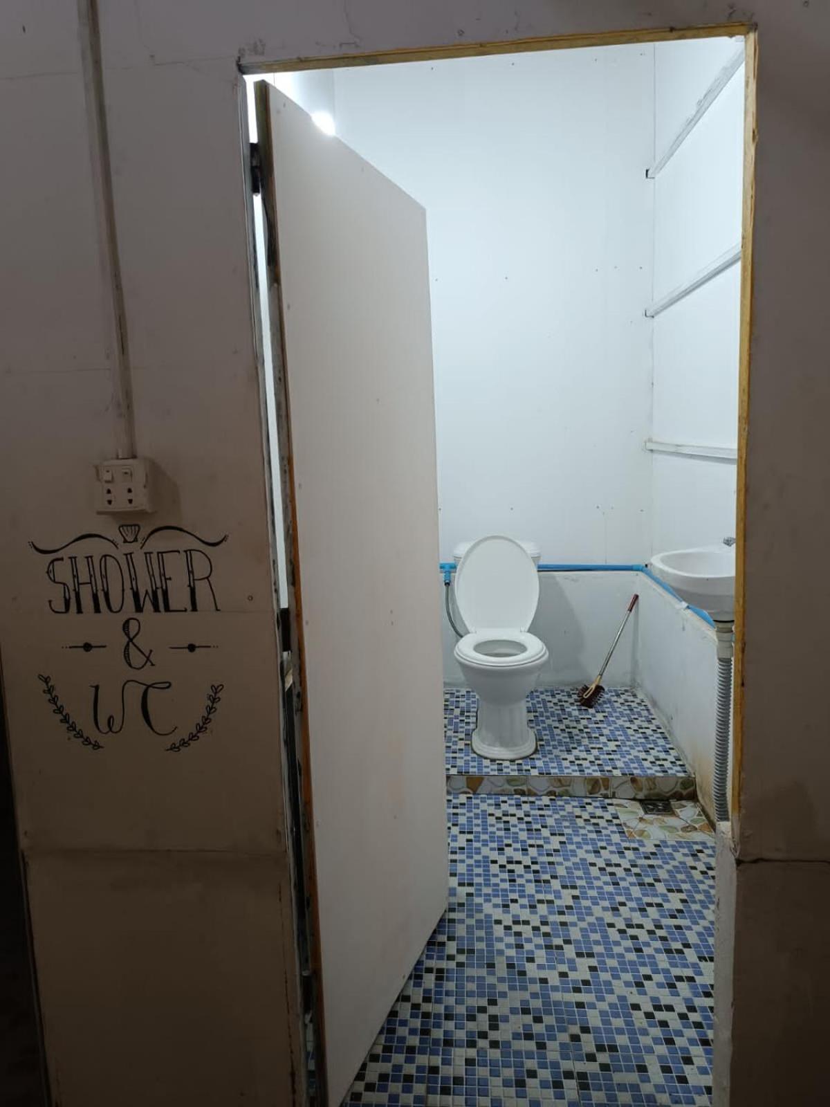 Golden Snake Guesthouse Beach Ронгсанлем Экстерьер фото